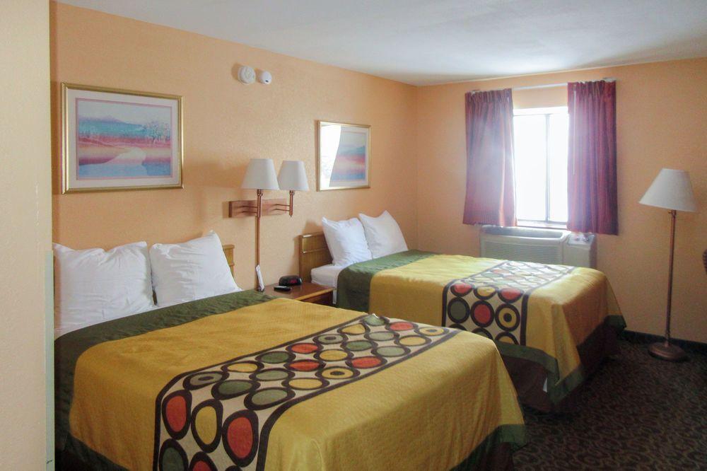 Econo Lodge Utica Dış mekan fotoğraf