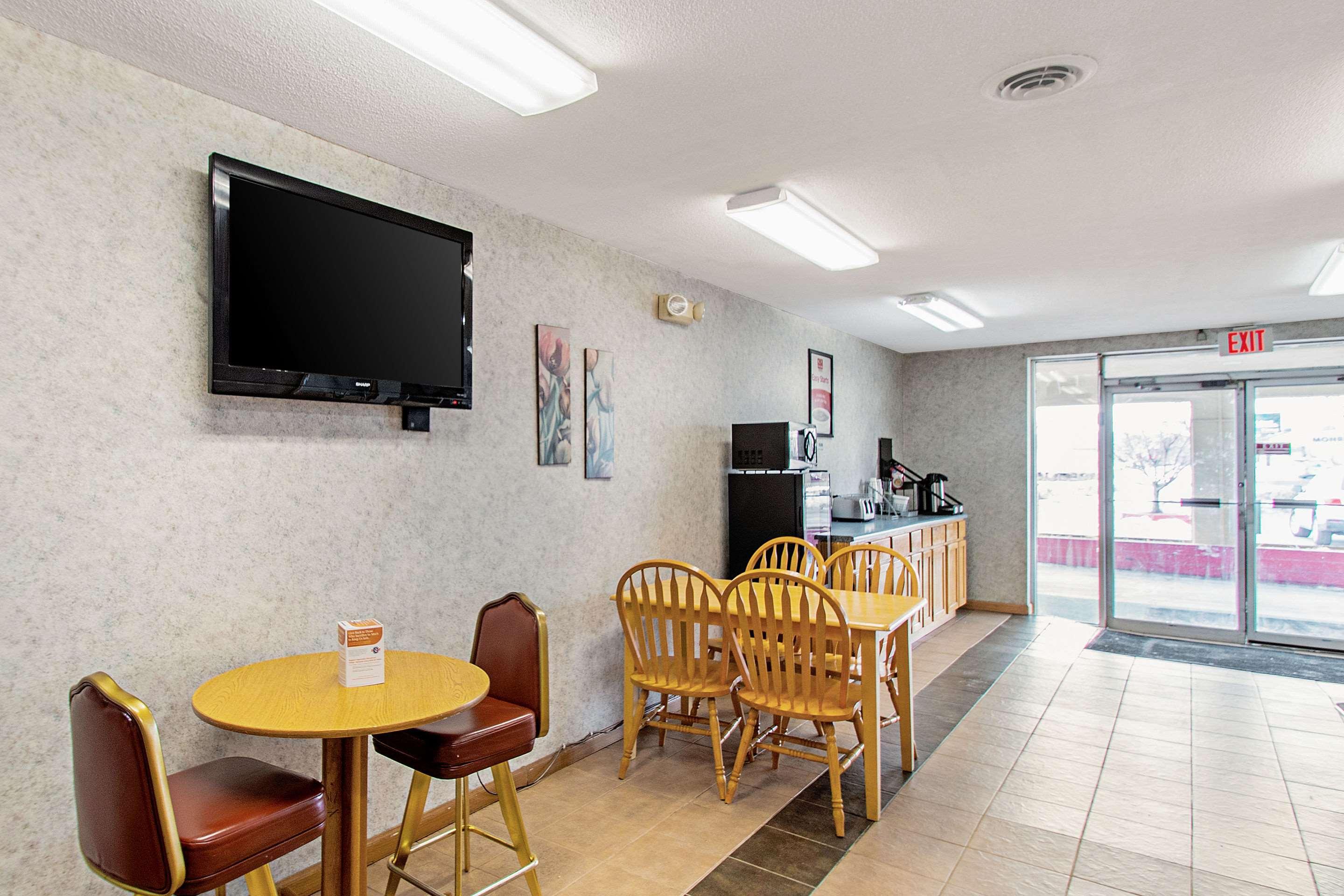 Econo Lodge Utica Dış mekan fotoğraf