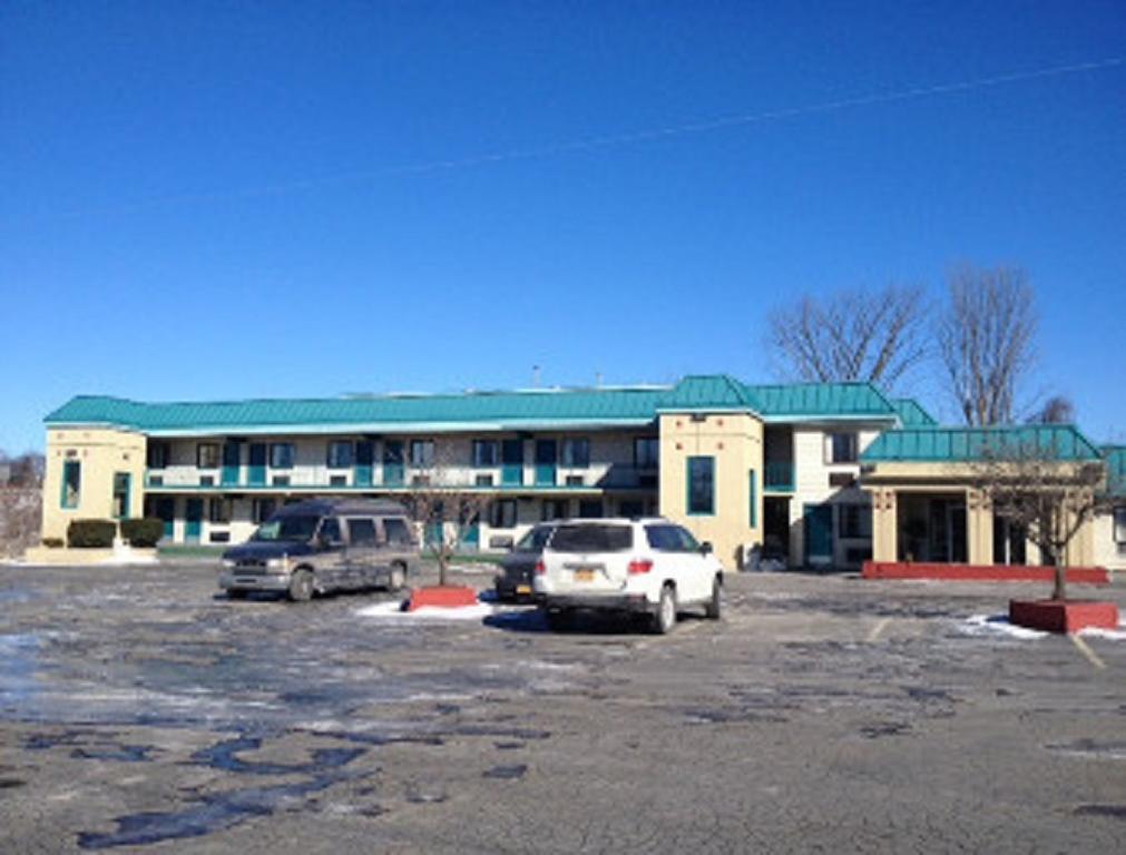 Econo Lodge Utica Dış mekan fotoğraf