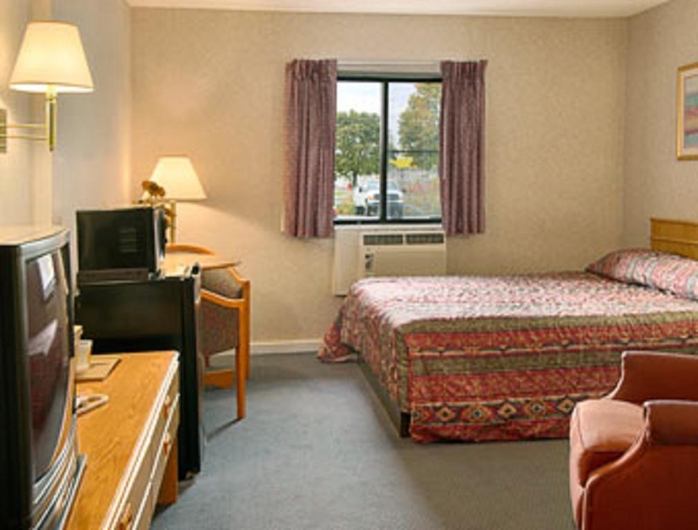 Econo Lodge Utica Dış mekan fotoğraf