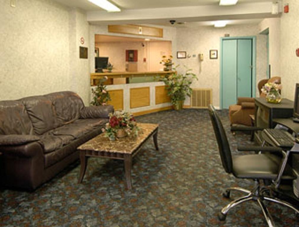 Econo Lodge Utica Dış mekan fotoğraf